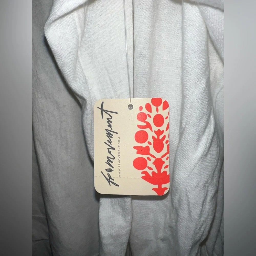 NWT Fp movement long sleeve inspire layer tee small S oversized White New - Picture 7 of 15